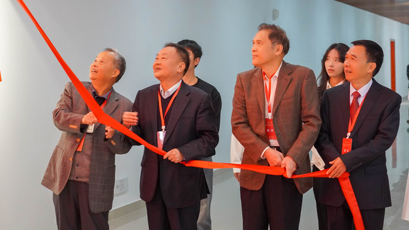 7.校史館揭幕儀式(2).jpg