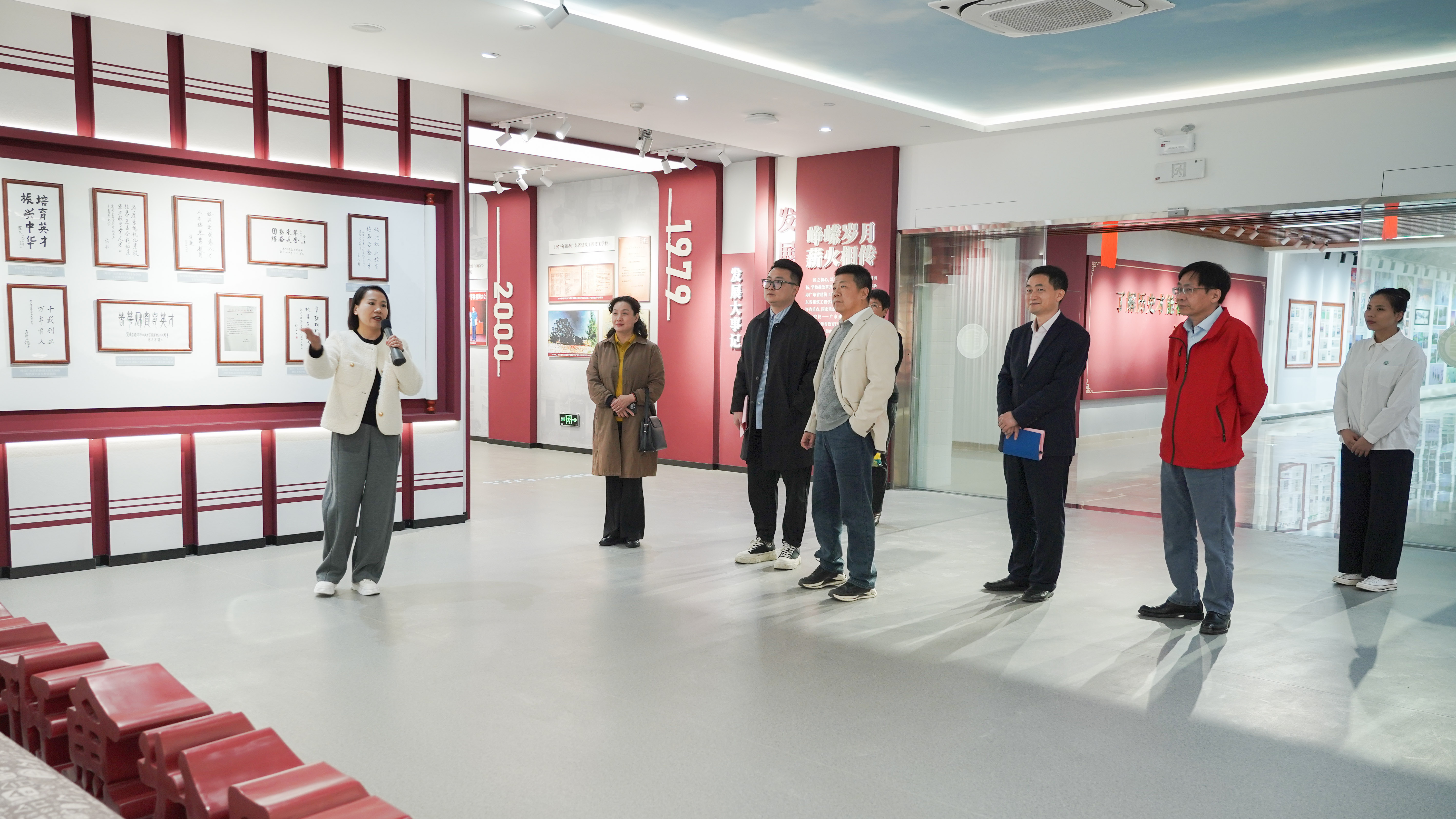 贛東職業(yè)技術學院來訪2.jpg