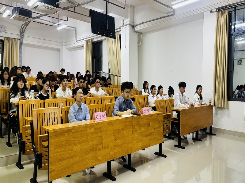2 會議現(xiàn)場.jpg